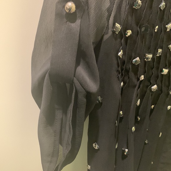 Sheer black blouse from Buckle - Picture 3 of 8